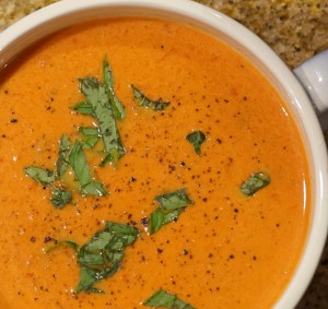 Creamy Tomato and Red Pepper Soup